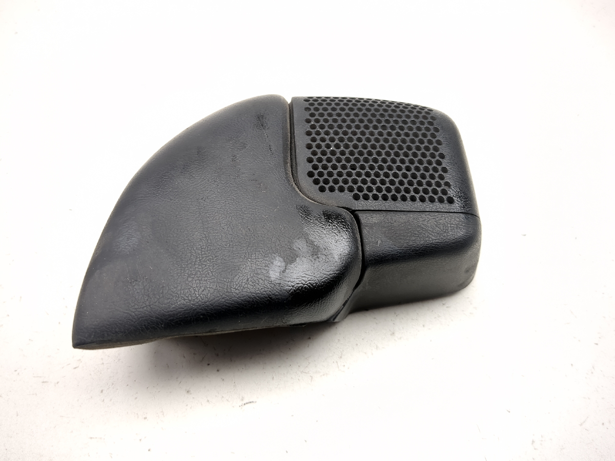 88-00 Honda GL1500 SE Goldwing Rear Right Armrest Speaker Cover 81151-MN5-0200