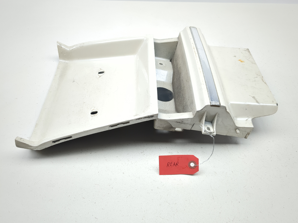 88-00 Honda GL1500 SE Goldwing Rear Fender License Plate Holder 80100-MN5-0000