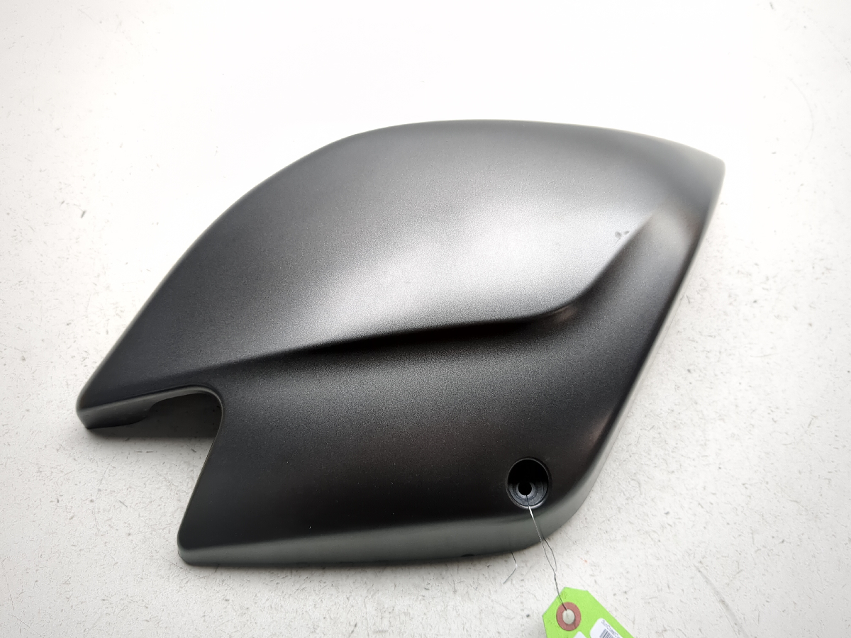 11-25 Kawasaki VN1700 Vulcan Vaquero Right Side Lower Seat Cover 36001-0219