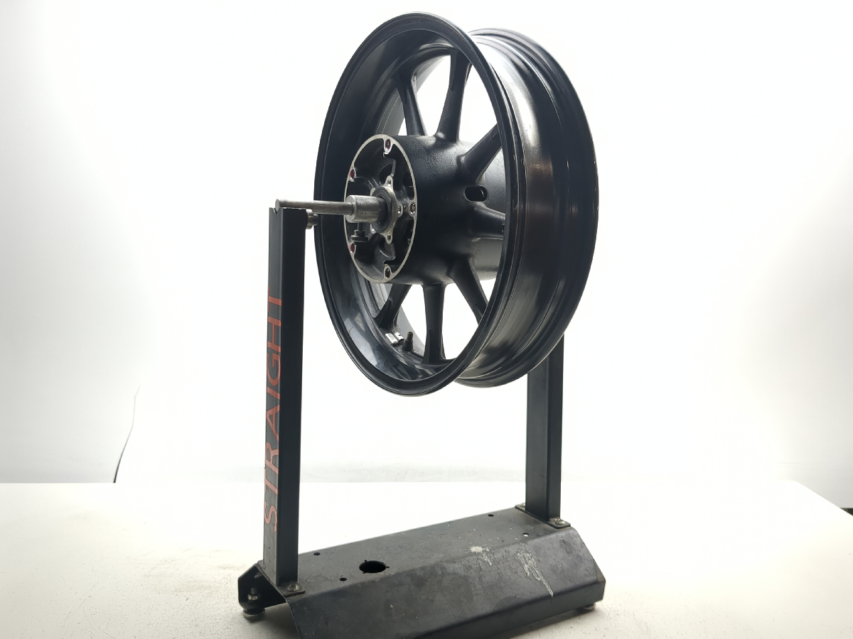 11-25 Kawasaki VN1700 Vulcan Vaquero Front Wheel Rim STRAIGHT 16X3.50