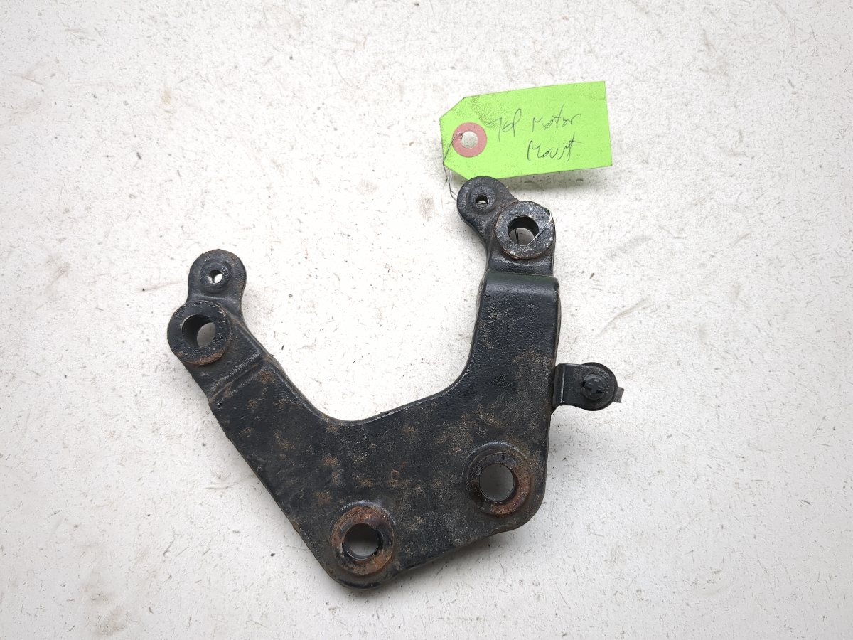 04-10 Kawasaki Vulcan 2000 VN2000 Top Upper Engine Motor Mount Bracket TRSH PL