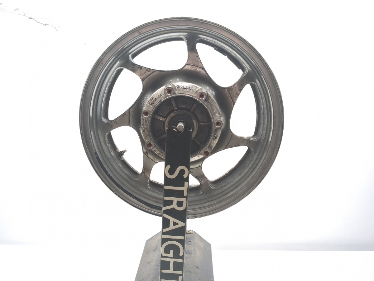04-10 Kawasaki Vulcan 2000 VN2000 Rear Wheel Rim STRAIGHT 16x6.00