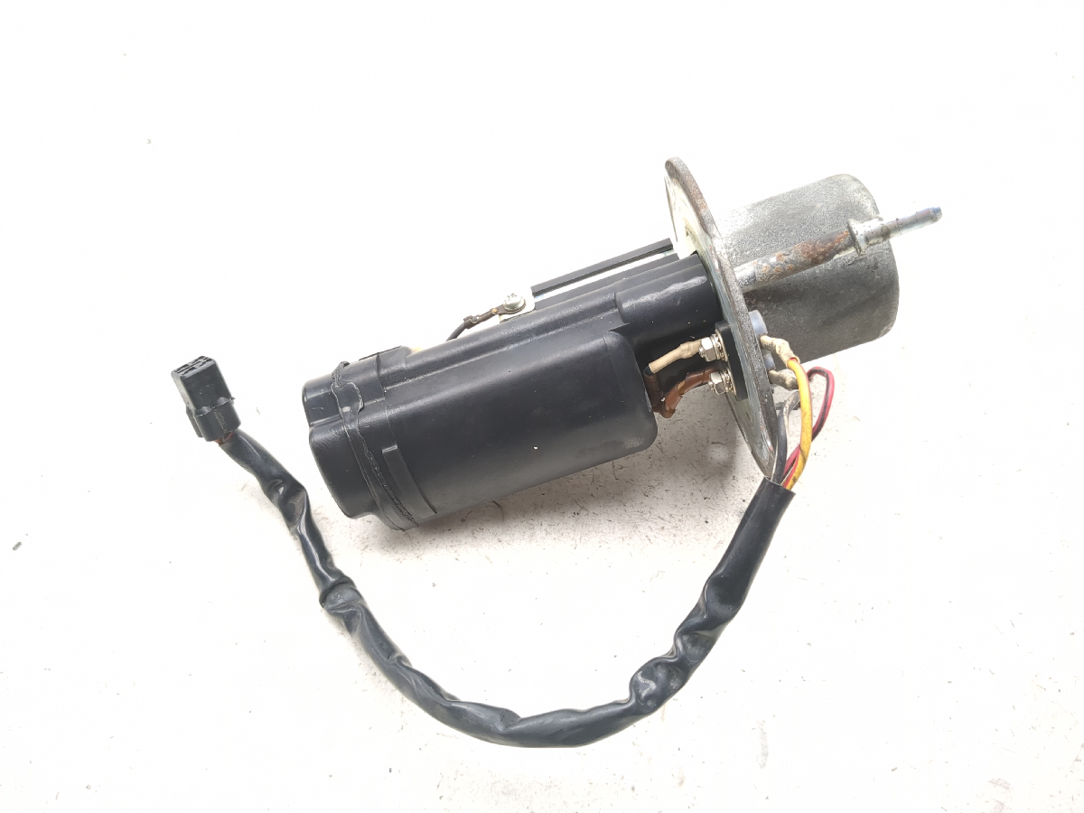 04-10 Kawasaki Vulcan 2000 VN2000 Petrol Gas Fuel Pump Assembly 49040-0001