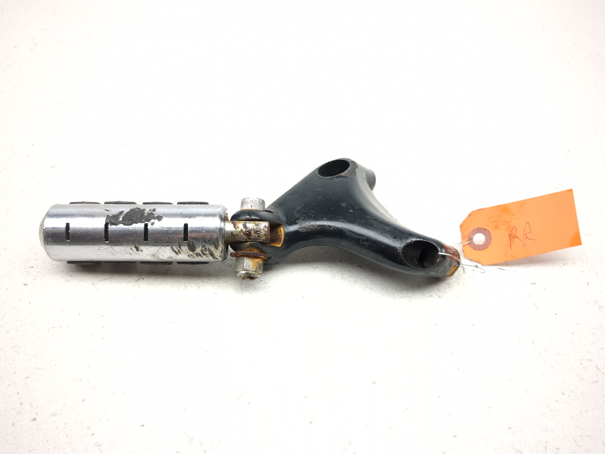 04-06 Harley Sportster 883 XL883 Rear Right Passenger Foot Peg