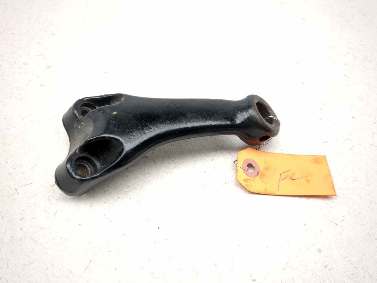 04-06 Harley Sportster 883 XL883 Front Left Foot Peg Mount Bracket Holder