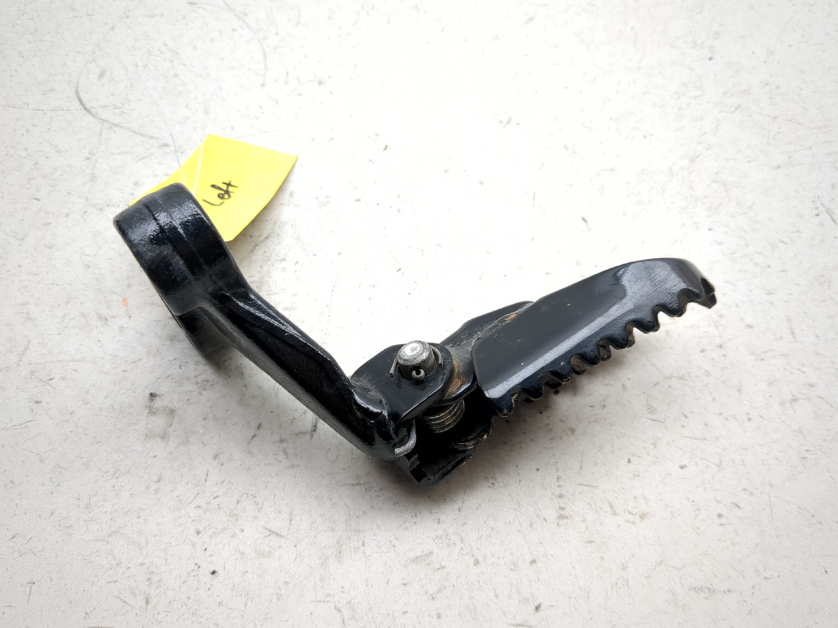 96-24 Suzuki DR650S Front Left Driver Foot Peg
