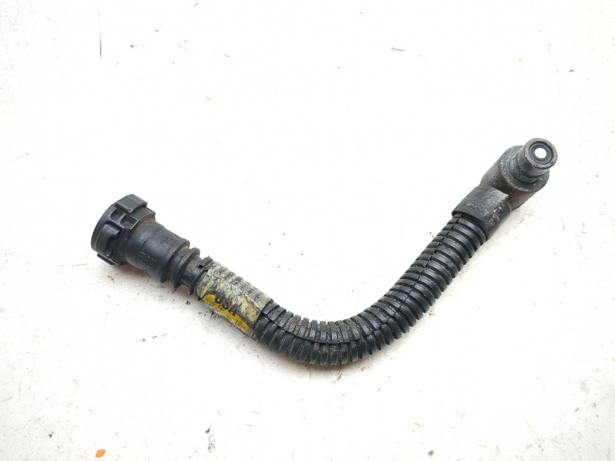 01-06 Harley Softail Standard FXSTI Petrol Gas Fuel Line Hose A