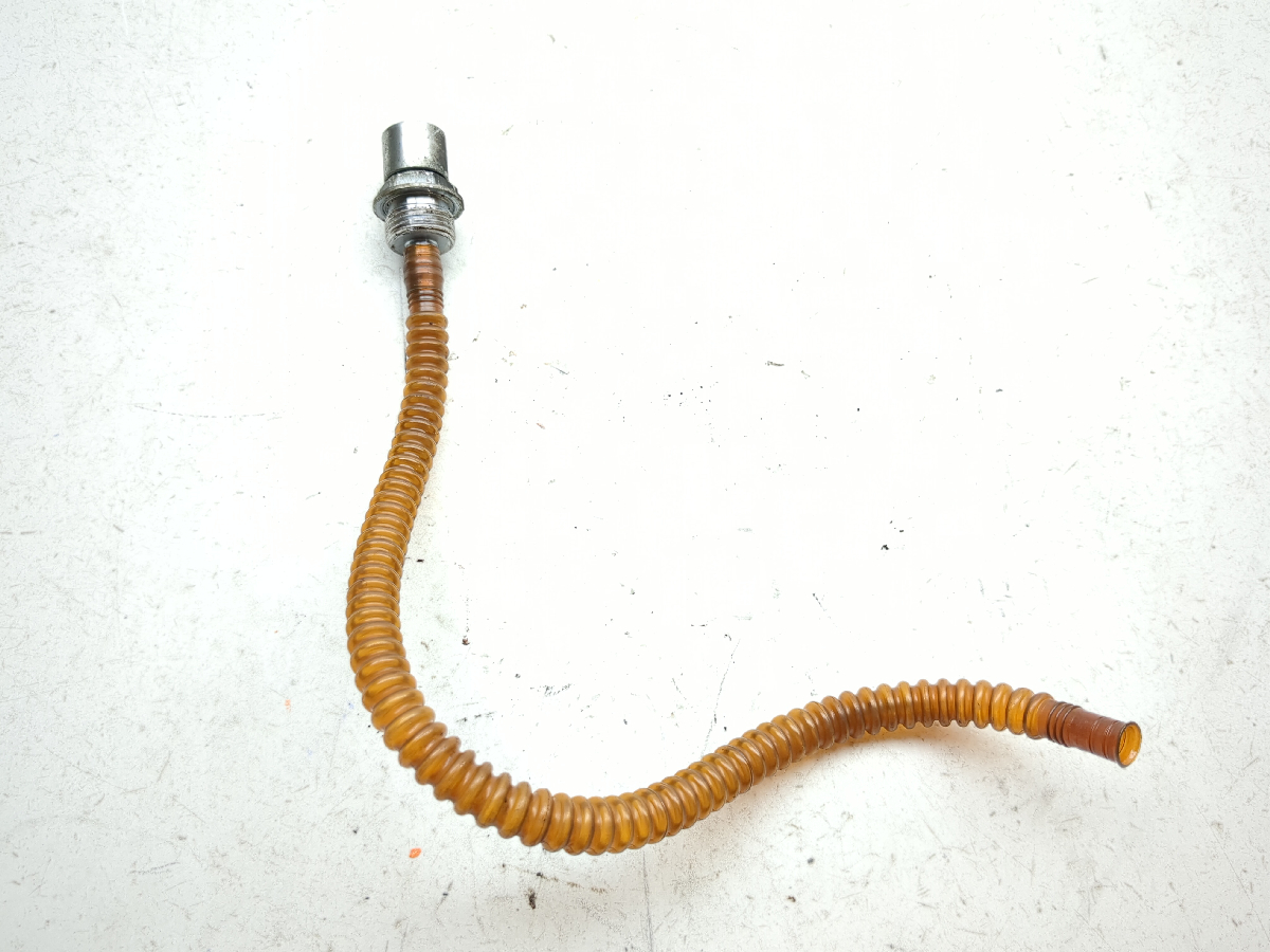 01-06 Harley Softail Standard FXSTI Petrol Gas Fuel Line Hose B