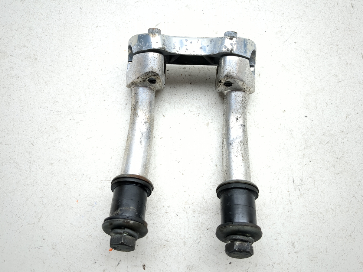 01-06 Harley Softail Standard FXSTI Handle Bar Handlebar Risers