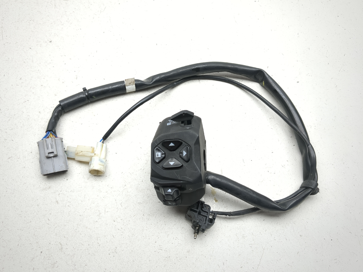 20-24 Aprilia RS660 Left Control Headlight Switch 2D000584