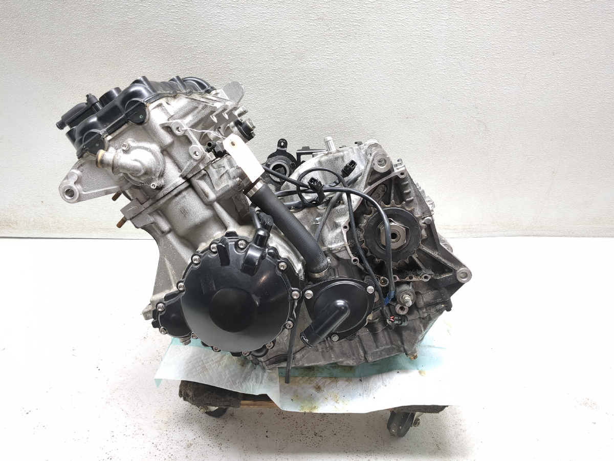 05-10 Triumph Sprint ST 1050 Engine Motor