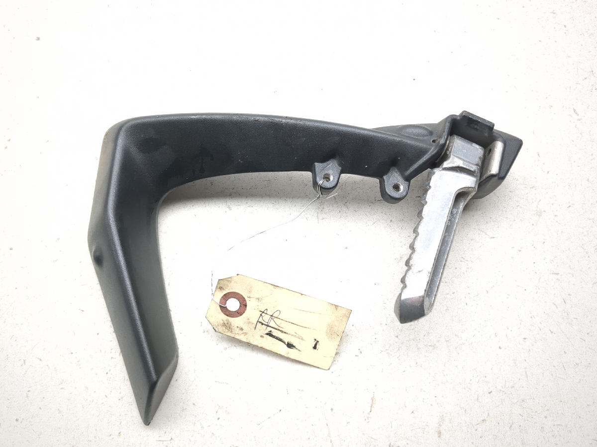 05-10 Triumph Sprint ST 1050 Rear Right Passenger Foot Peg 2081625