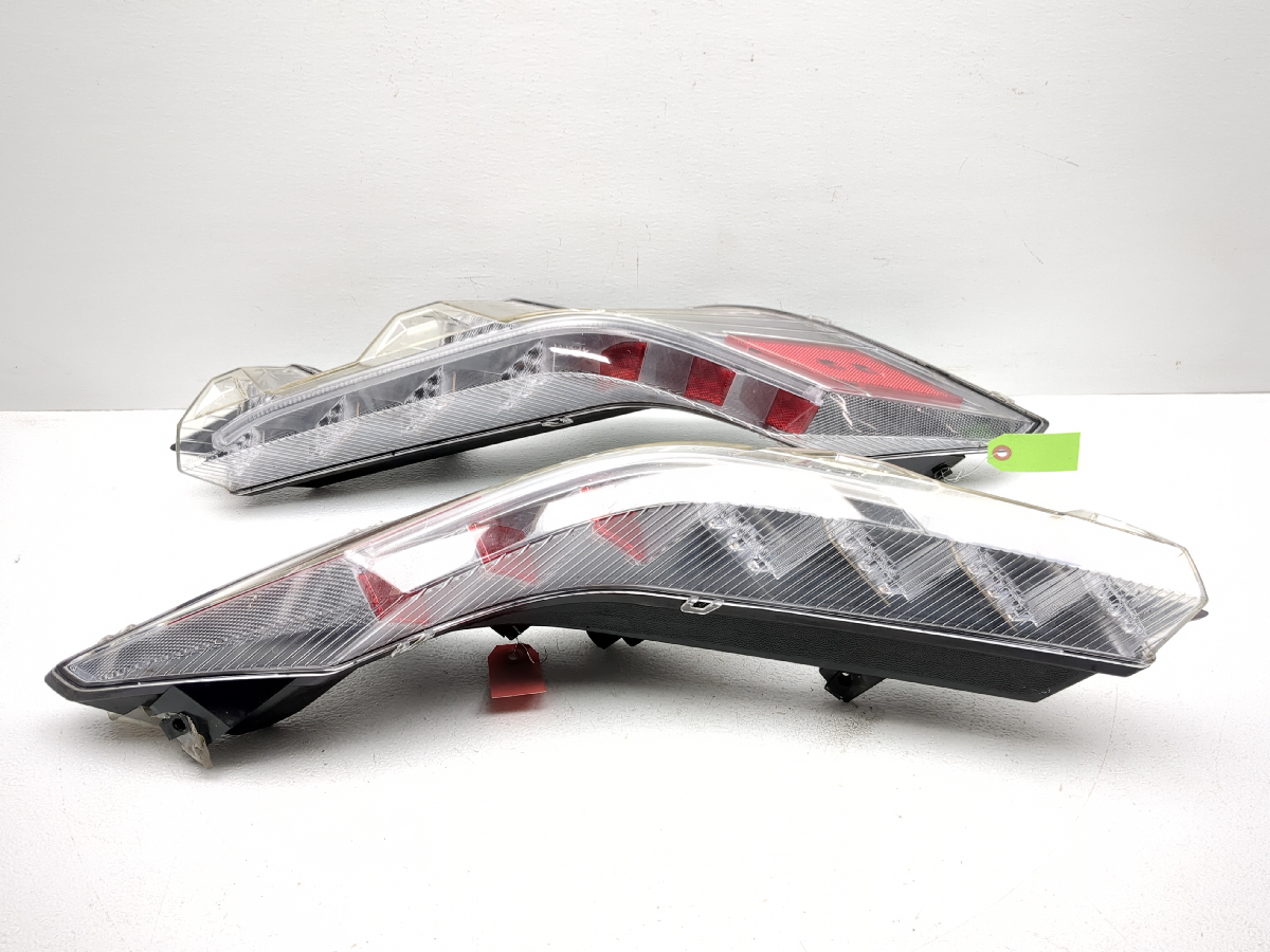 21-24 Polaris Slingshot S Taillight Brake Light Set Pair 2415453 2415454