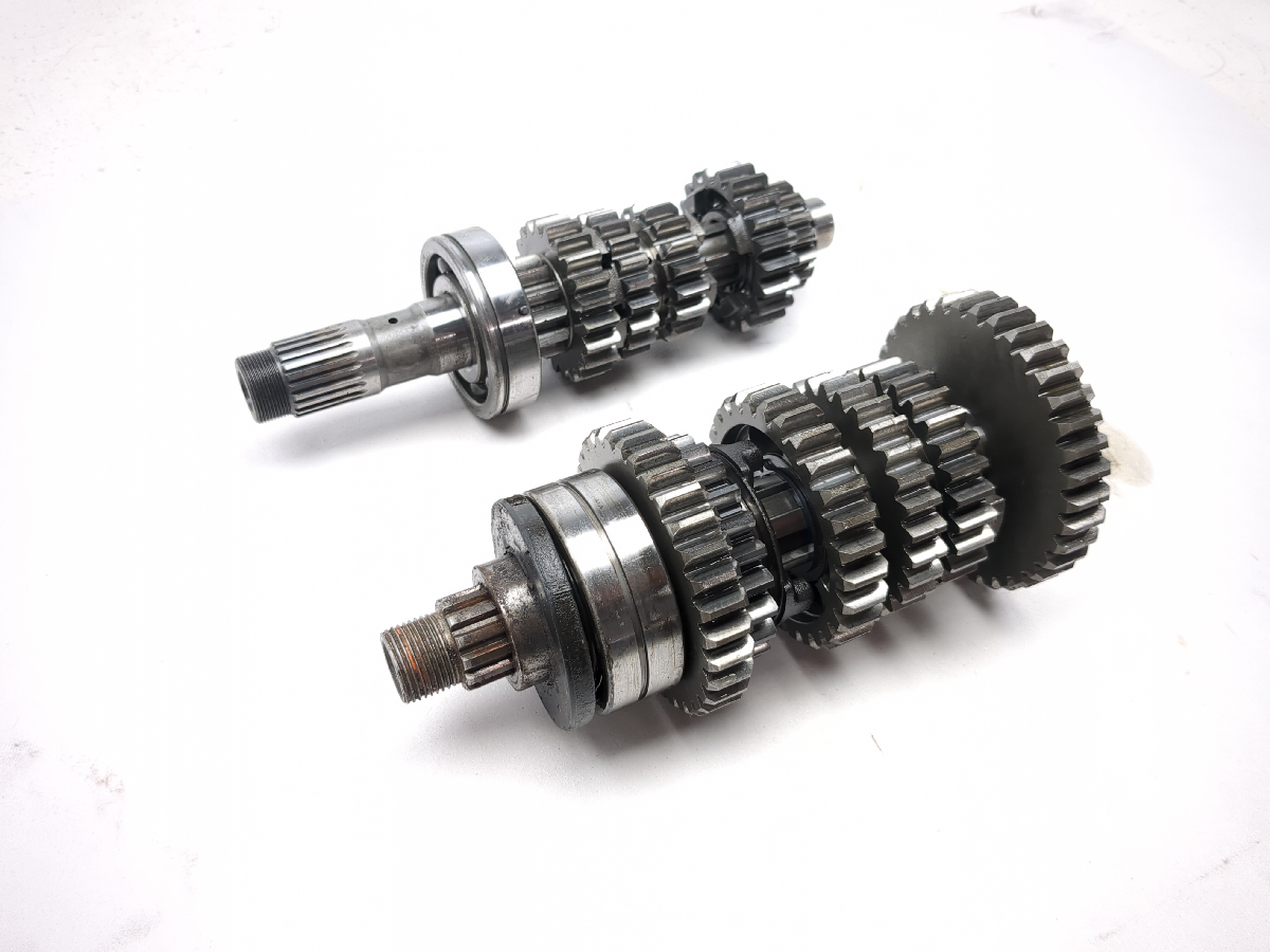 06 Suzuki GSX 600 750 Katana Engine Motor Transmission Gears