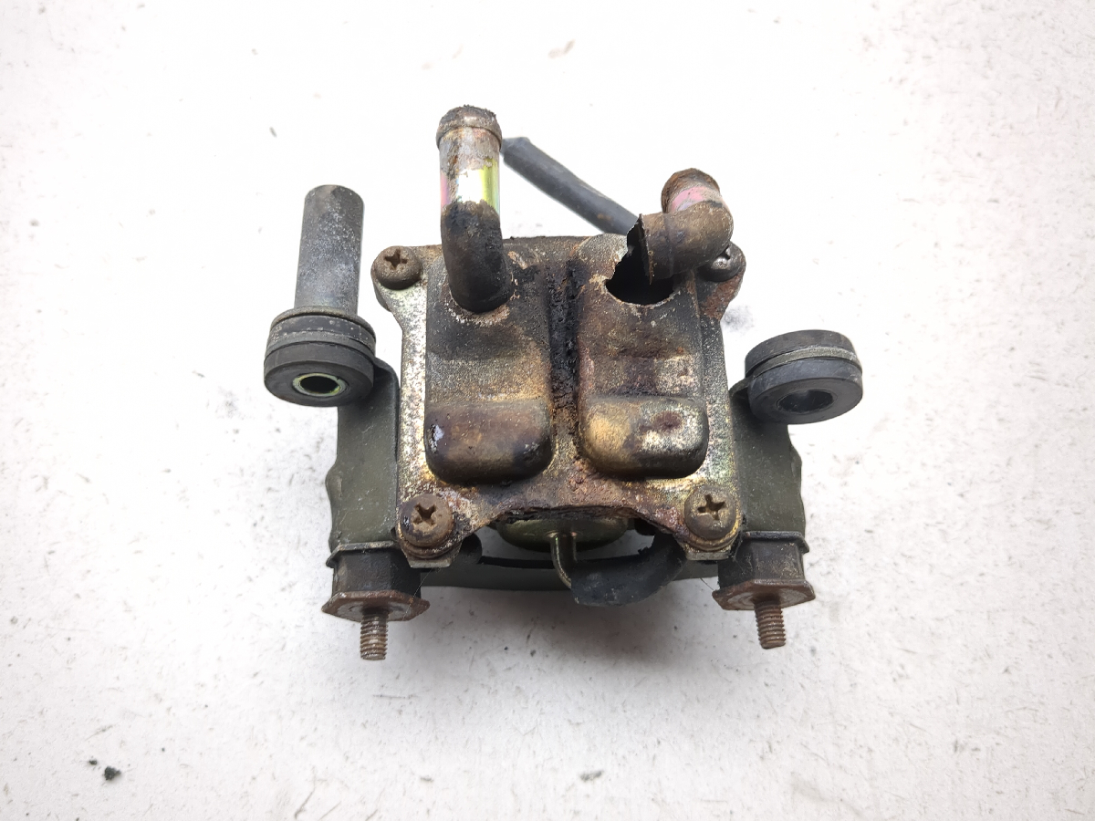 01-04 Suzuki VL800 Intruder Volusia Secondary Air Cut Off Valve TRSH PL