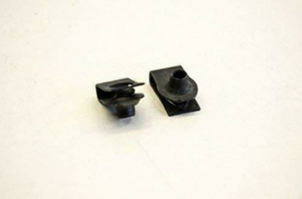 PANEL NUT Genuine Ski-Doo OEM QTY 2 250000079