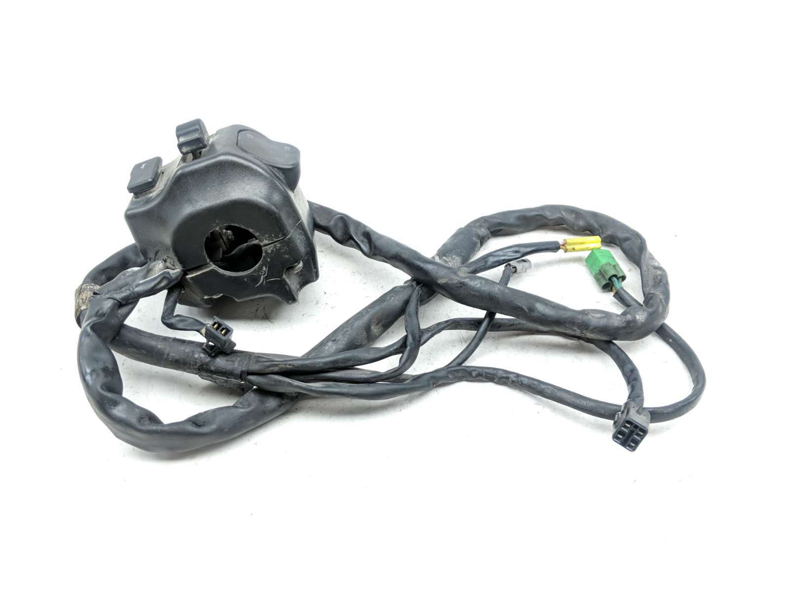 08-17 Yamaha Raider XV1900 CU Left Control Headlight Switch
