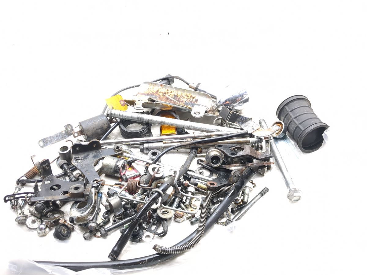 05-19 Suzuki LS650 Boulevard S40 Miscellaneous Parts Master Hardware Bolt Kit