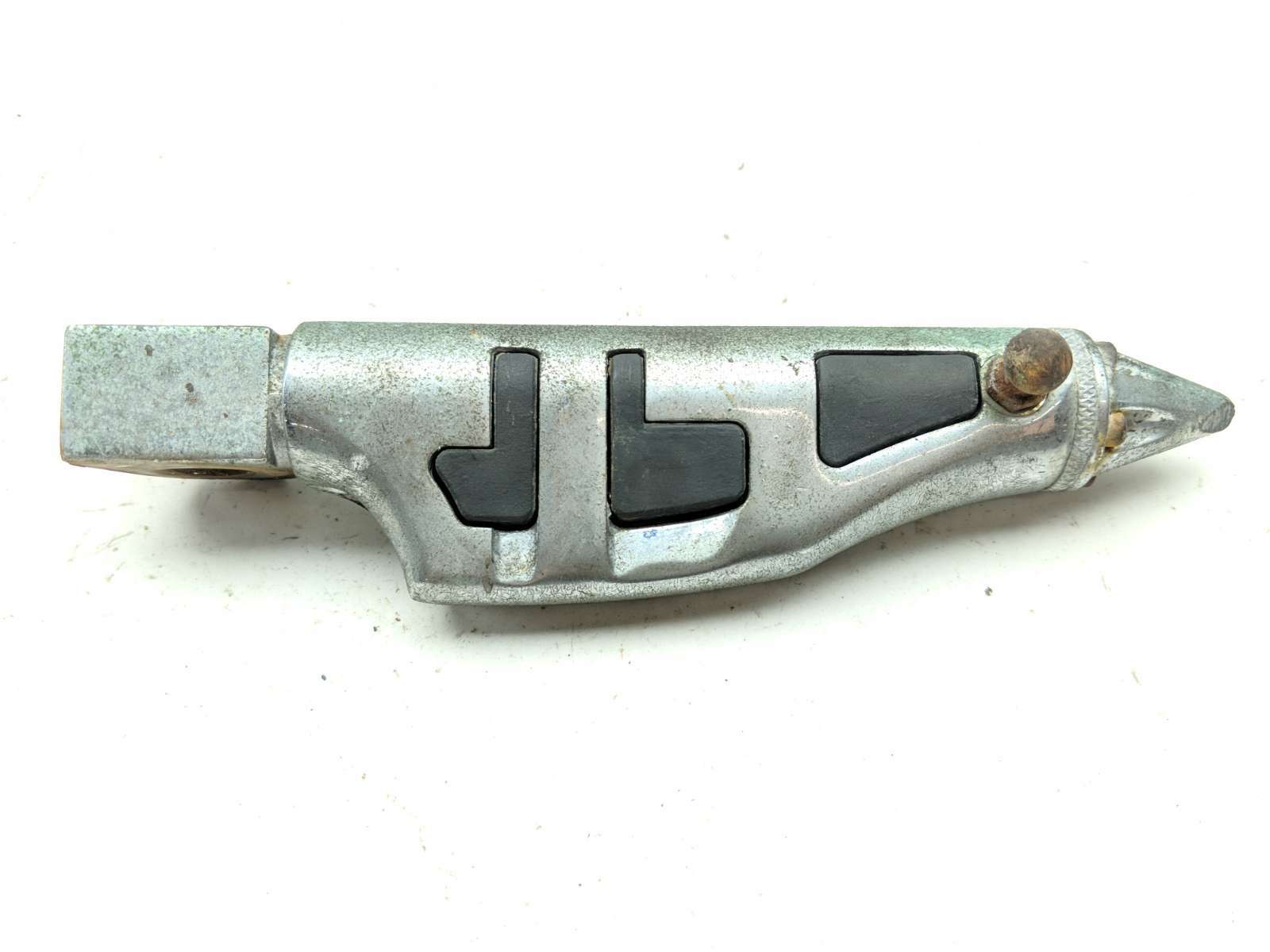 07 Kawasaki VN1600 Vulcan Mean Streak Driver Foot Peg (B)