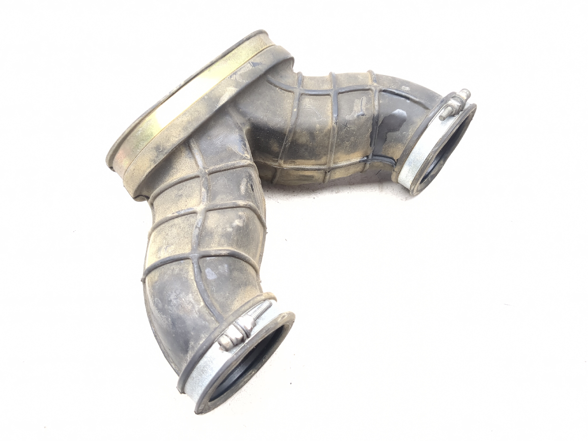09-17 Triumph Thunderbird 1600 Air Box Air Intake Tube