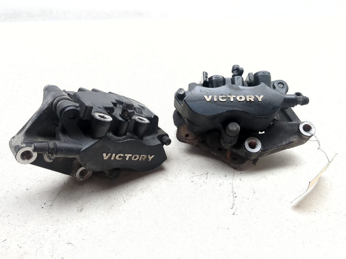 08-15 Victory Vision Tour Front Brake Calipers