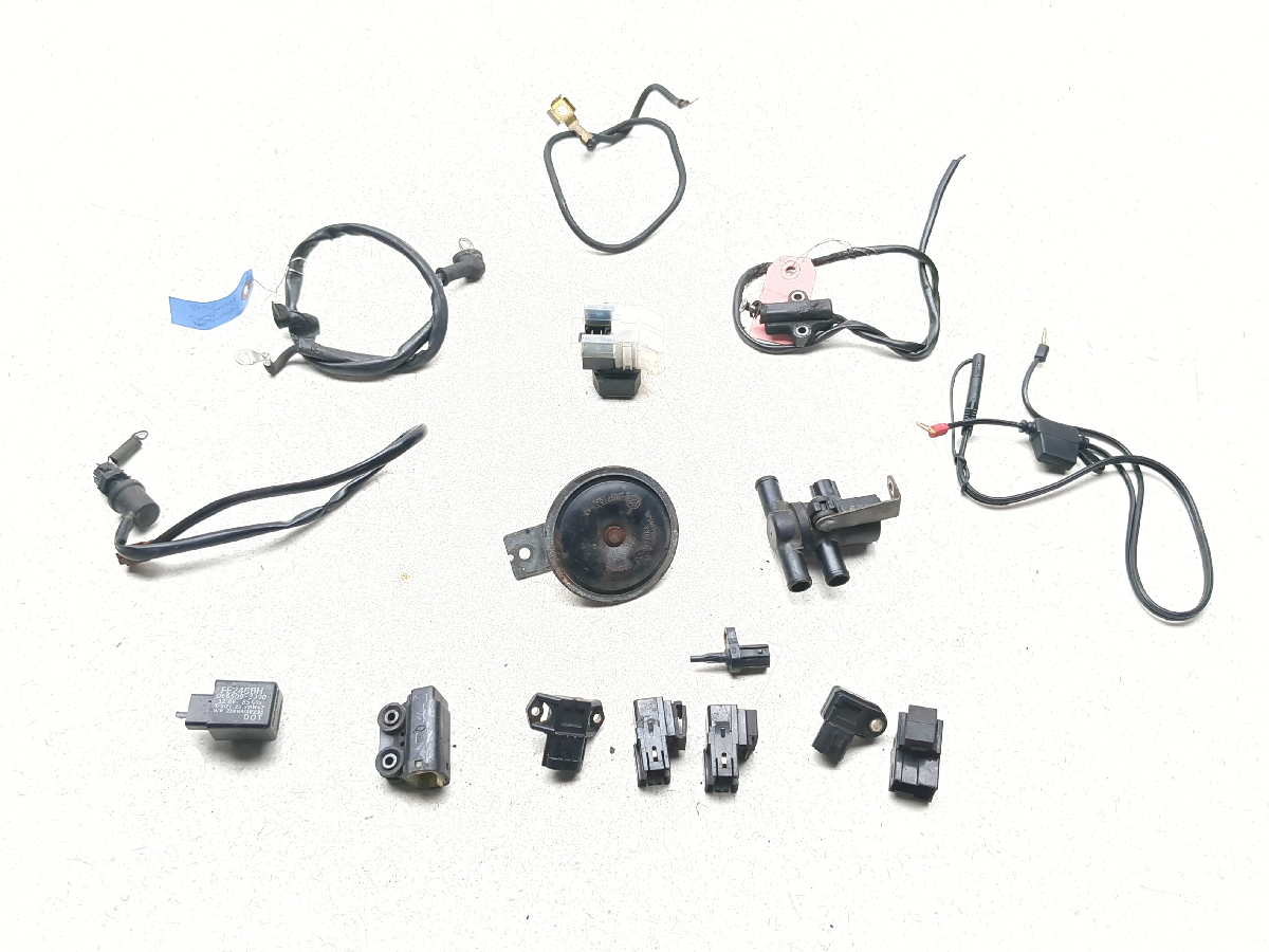 06-08 Yamaha YZF-R6R YZF R6 Relay Set Brake Switch Tip Over Air Valve Starter