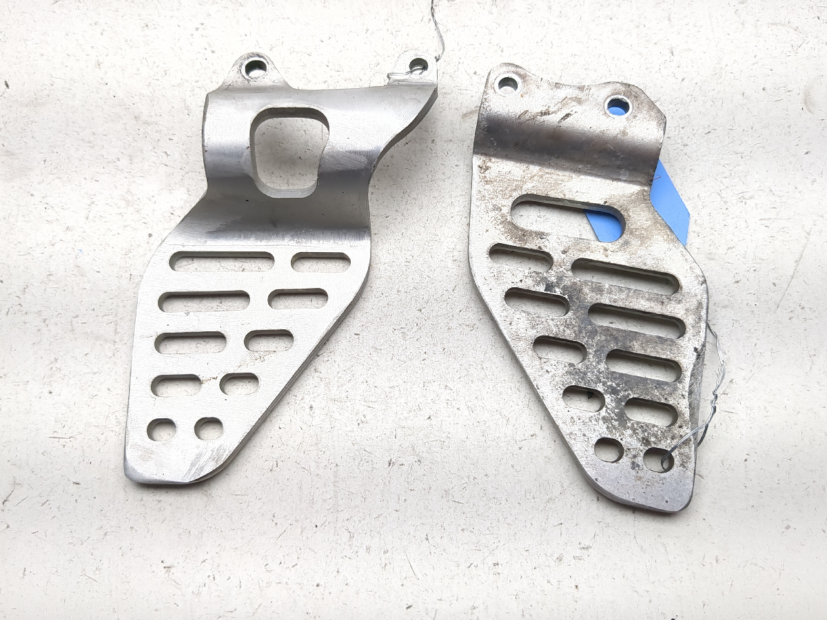 06-08 Yamaha YZF-R6R YZF R6 Heel Guards Set Pair