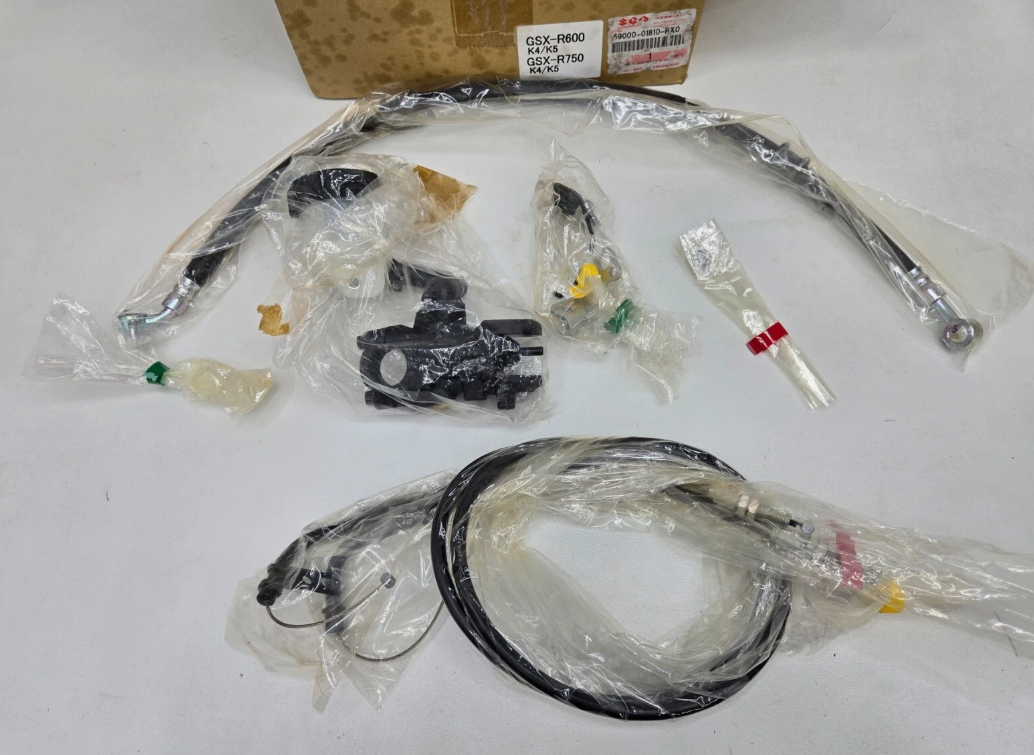 2004-2005 Suzuki GSXR600/750 K4-K5 Master Cylinder Kit 59000-01810-RX0