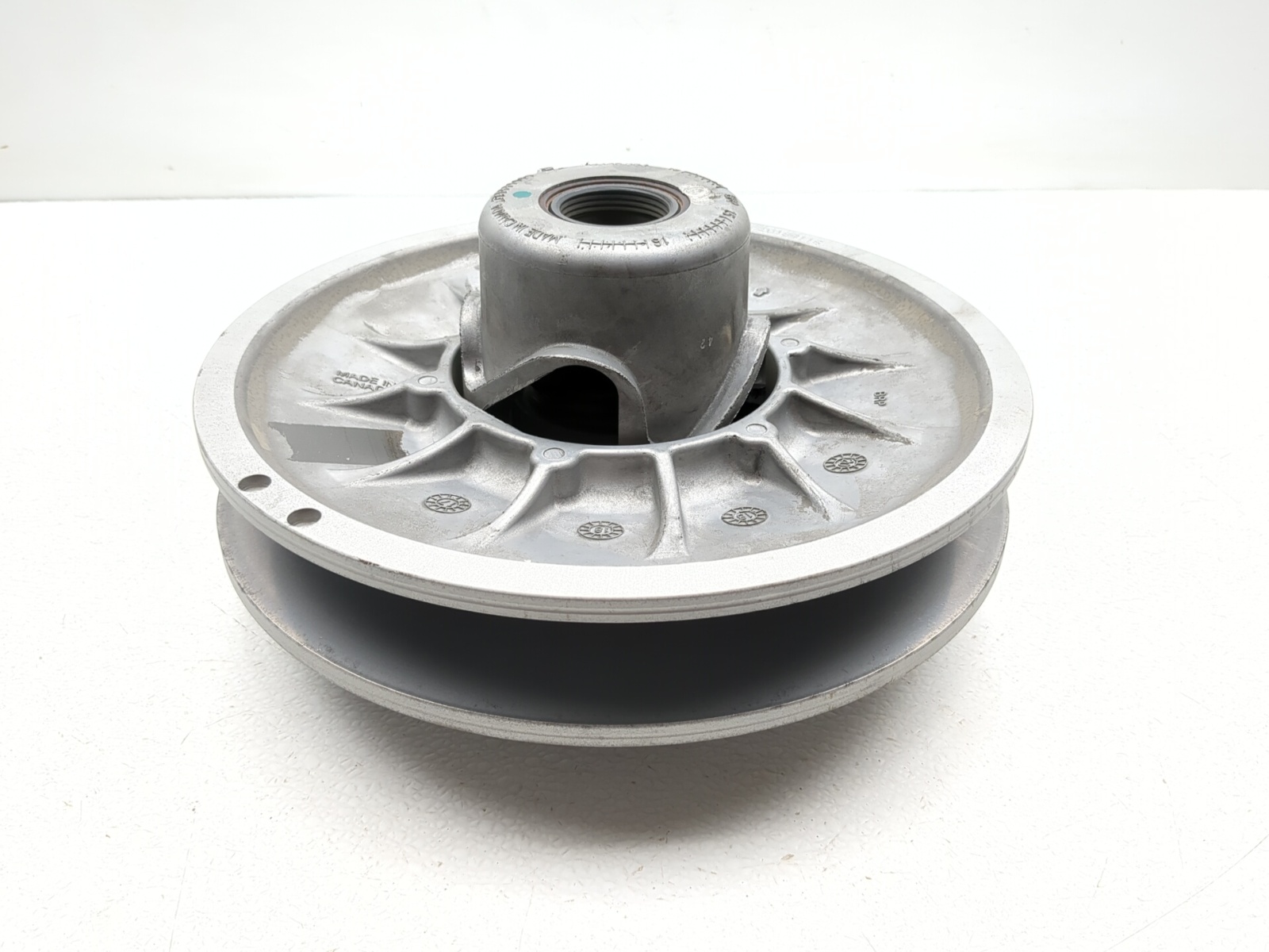 7/07×19 8/07×2 9/77×8 10/77×2 3/0×5 16-19 Can Am Defender HD10 CVT Secondary Driven Clutch Assembly