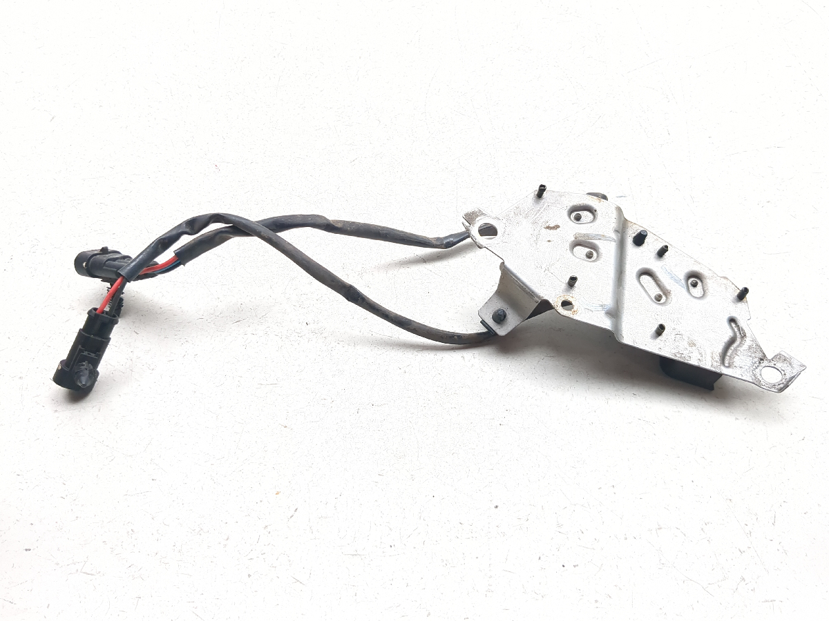 P助　704530 13-15 Can Am Spyder ST Limited Brake Pressure Sensor 705601344