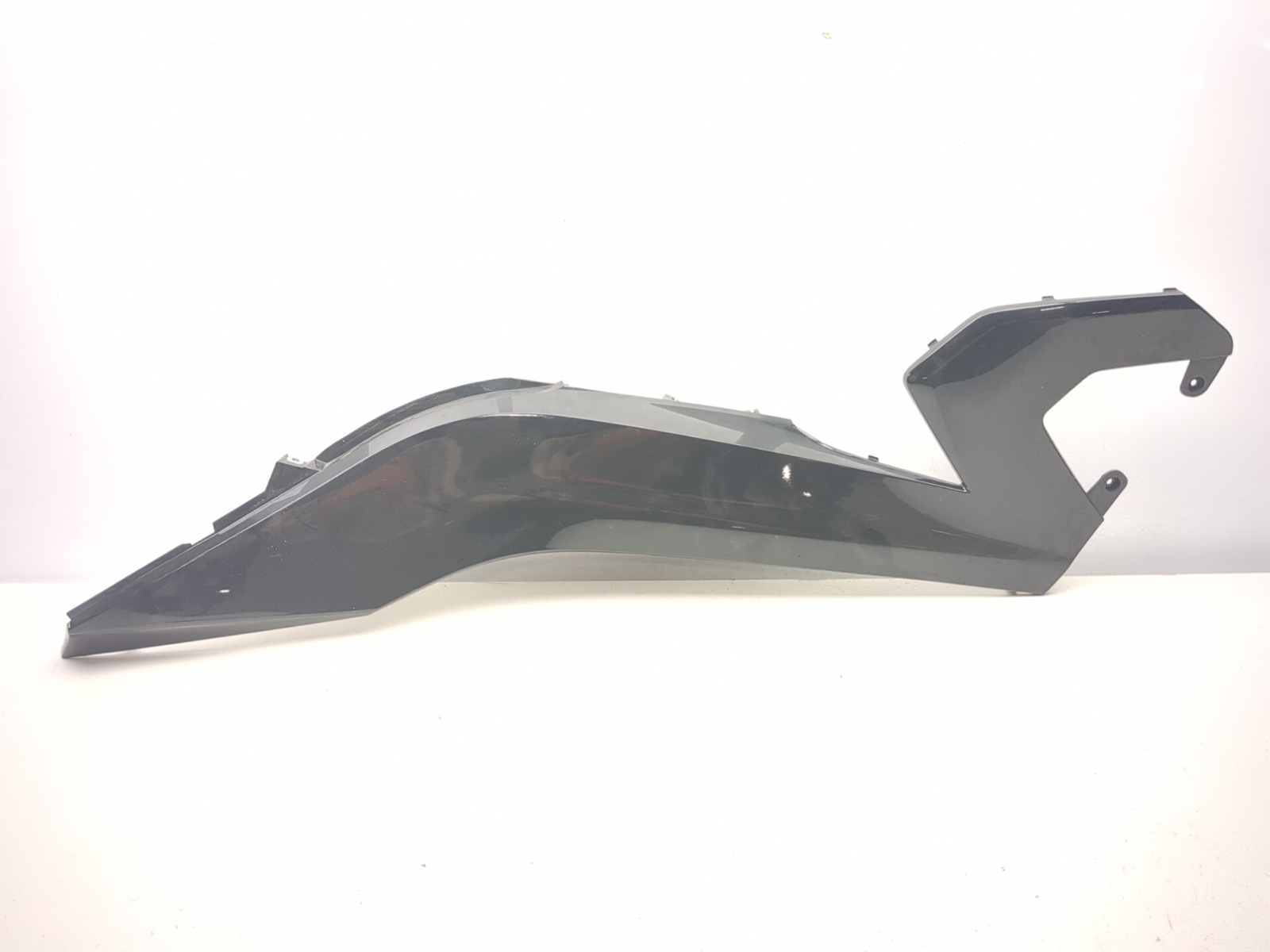  C650GT 右側サイドパネル 13-20 BMW C650GT Right Side Trim Fairing Cover Panel 46637725044