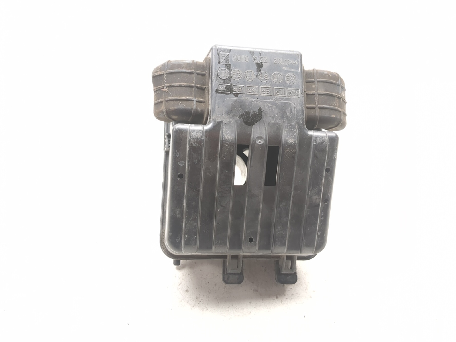 メル27449 19 20 Moto Guzzi V85 TT Intake Air Box Filter Cleaner ZGU1044
