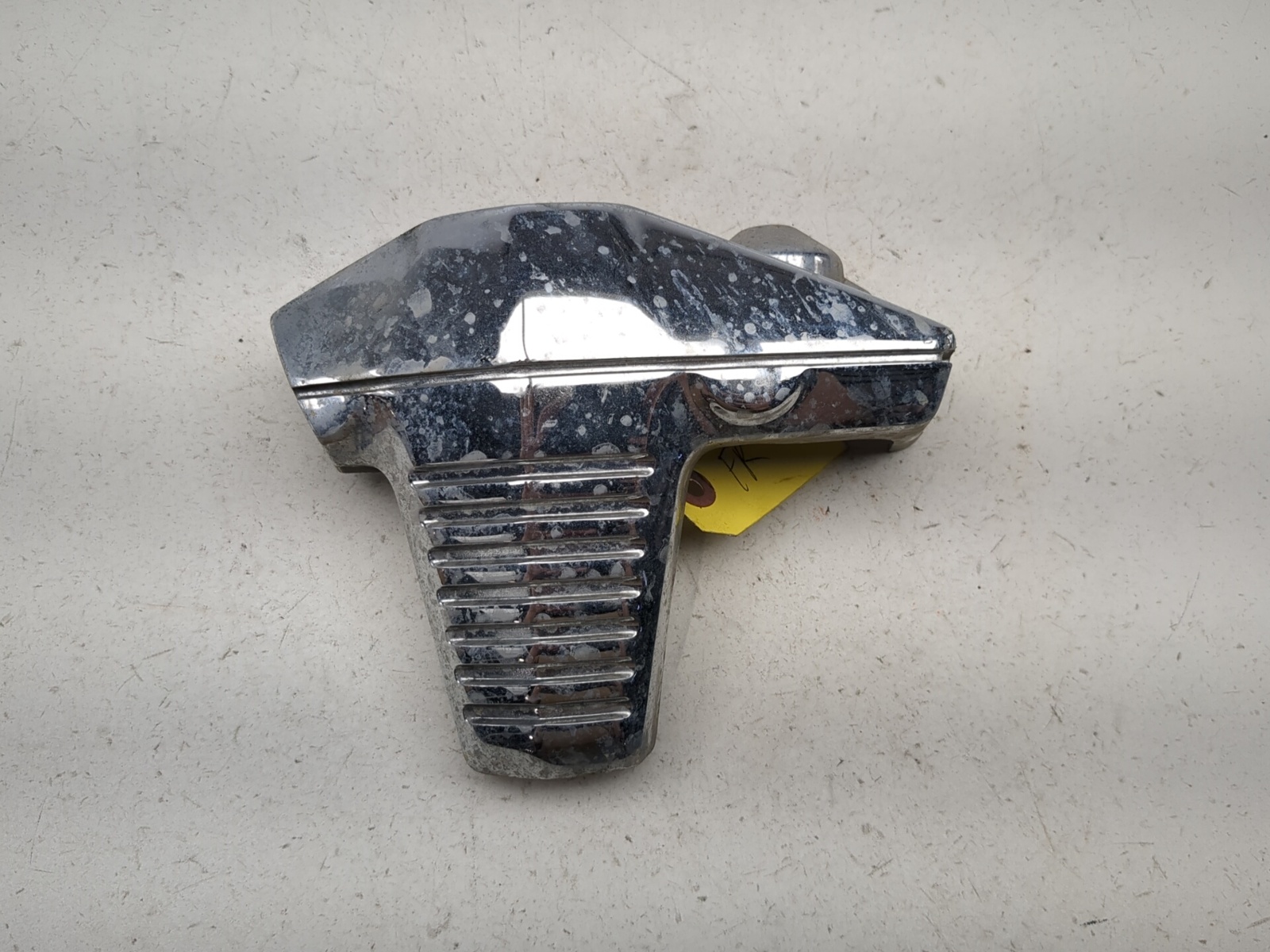 08 09 Suzuki C109R VLR1800 Front Right Engine Cylinder Head Cover