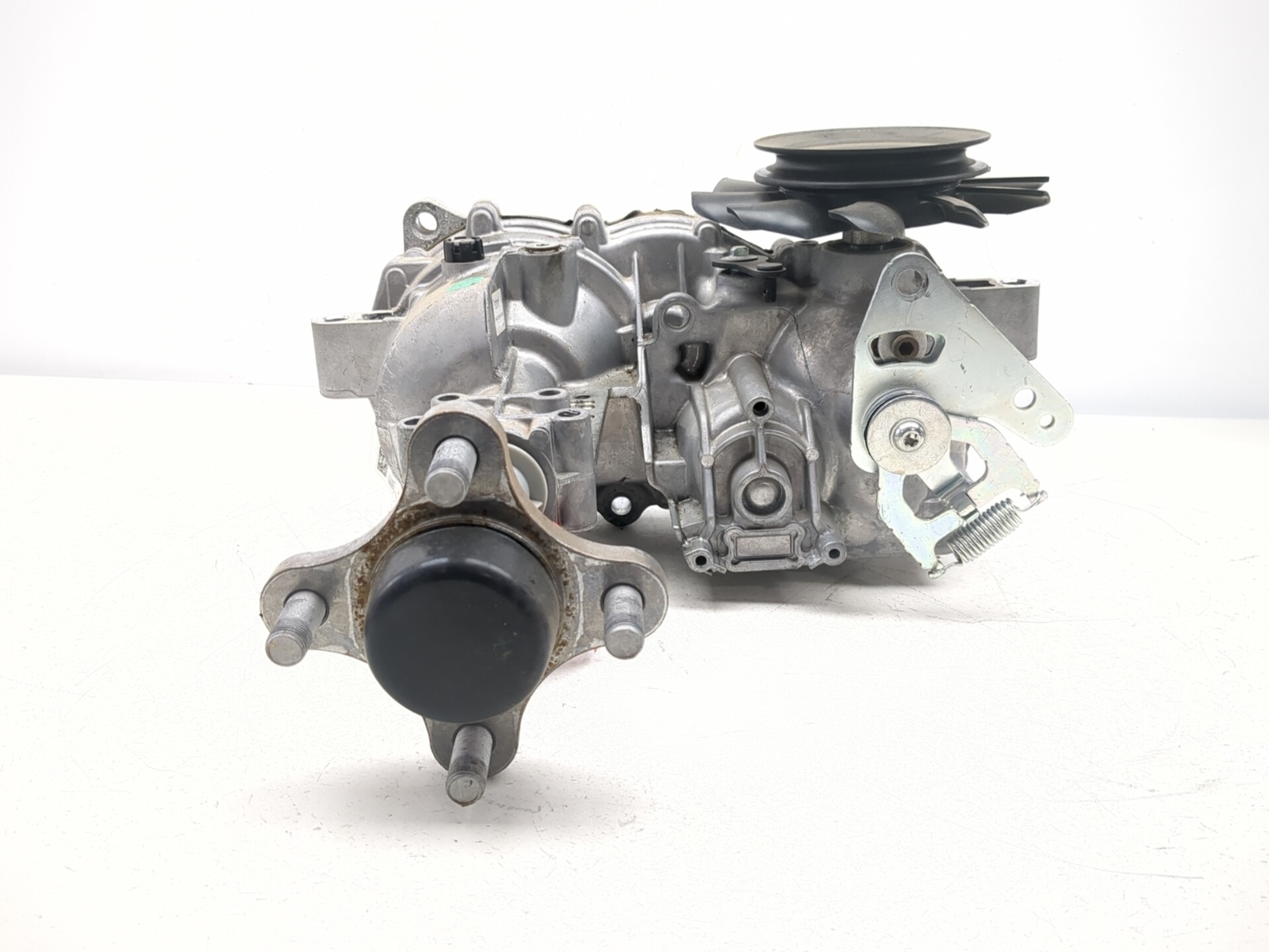 19-24 Stihl Rz 142 Zero Turn Mower Right Forward Reverse Transaxle