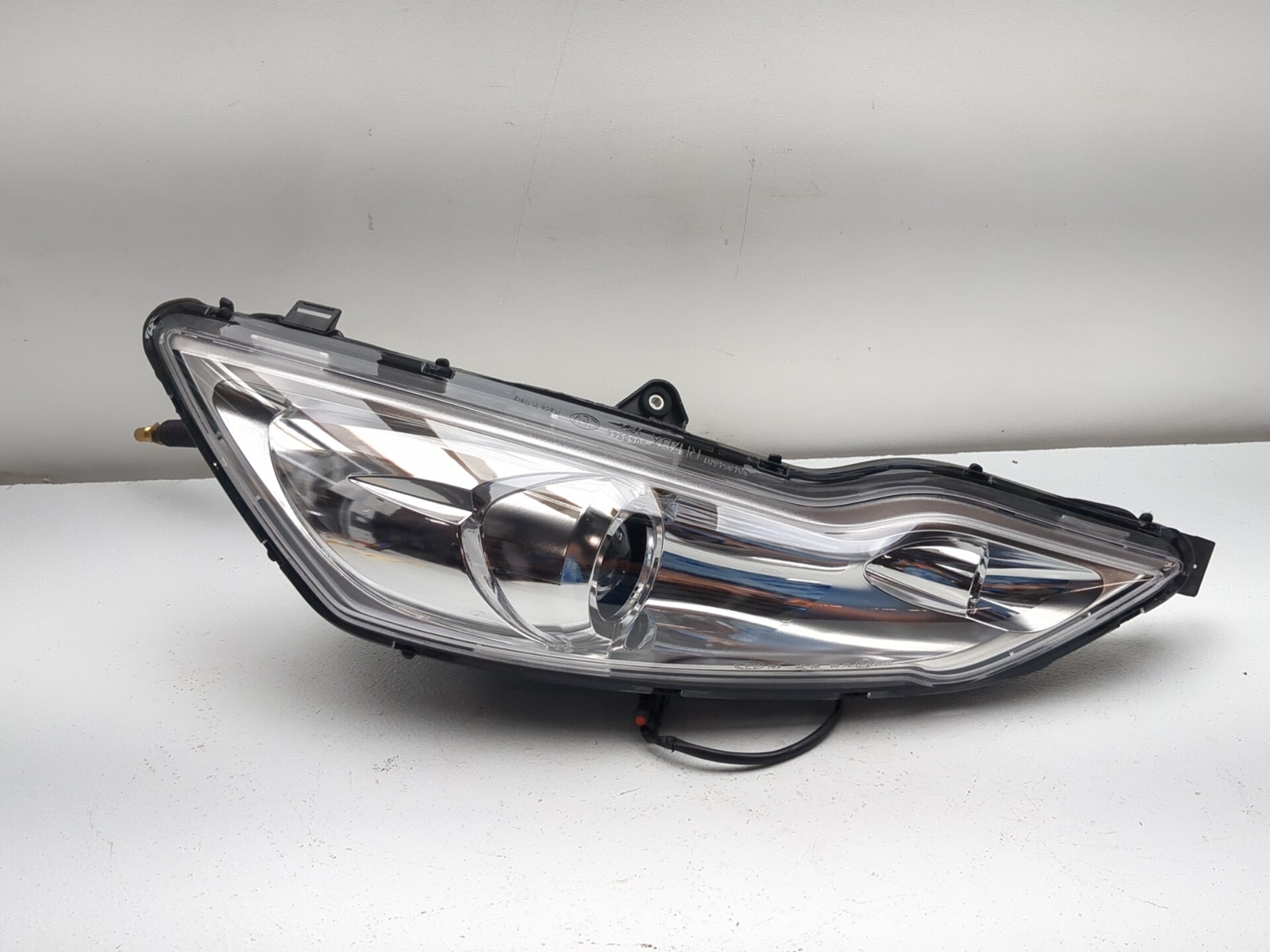 14-19 Can Am Spyder Rt SE6 Front Right Headlight B