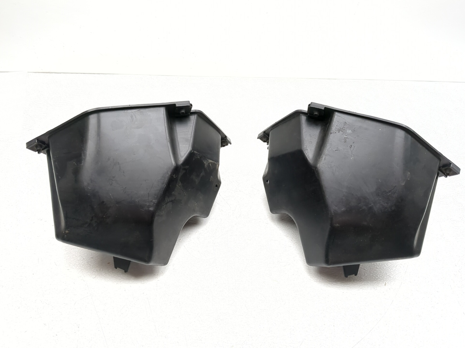 14-19 Can Am Spyder Rt SE6 Front Left & Right Front Speaker Box Housing Cover