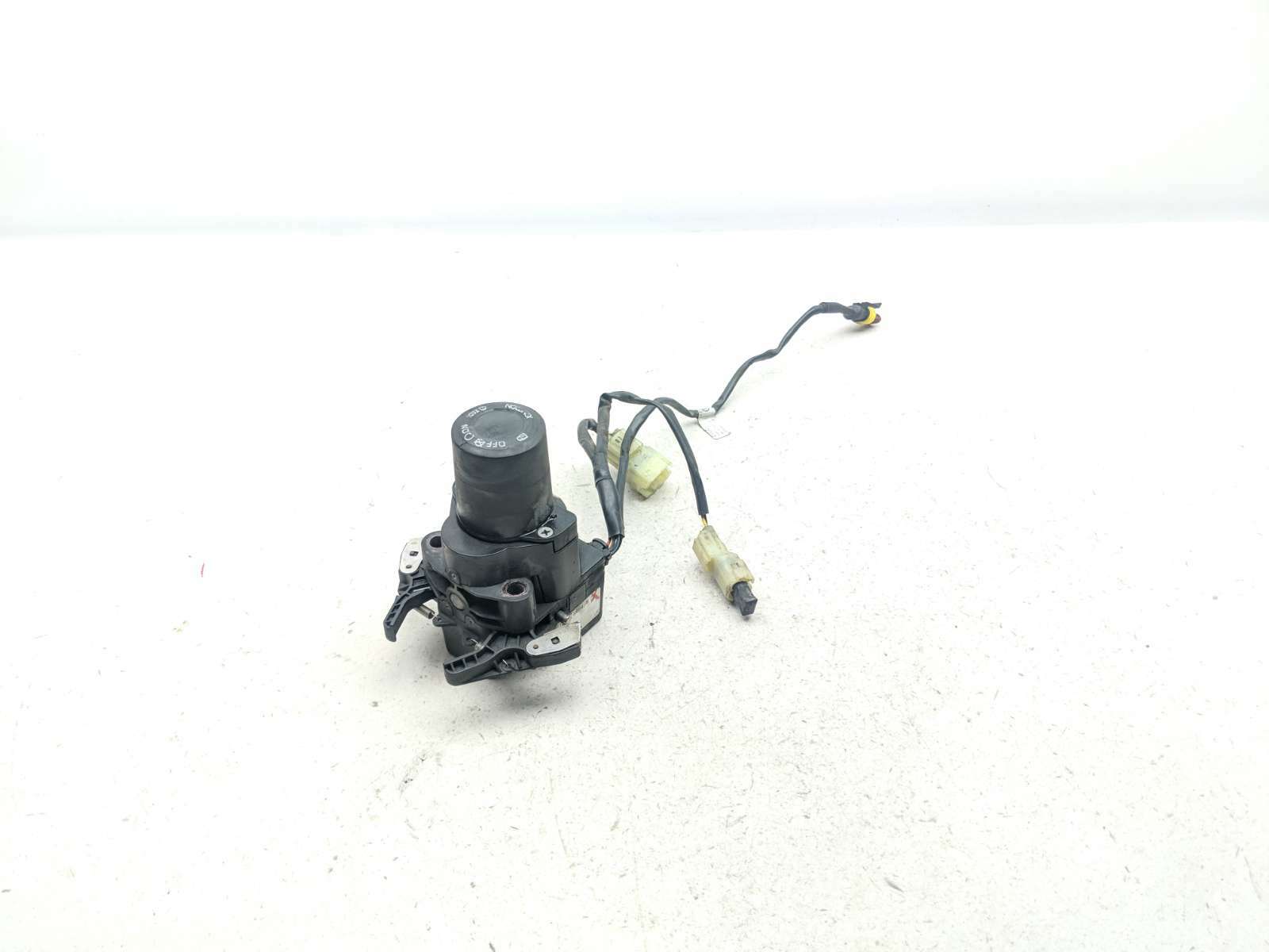 11 Ducati Multistrada 1200 Touring 1200S Ignition Switch Module No Key