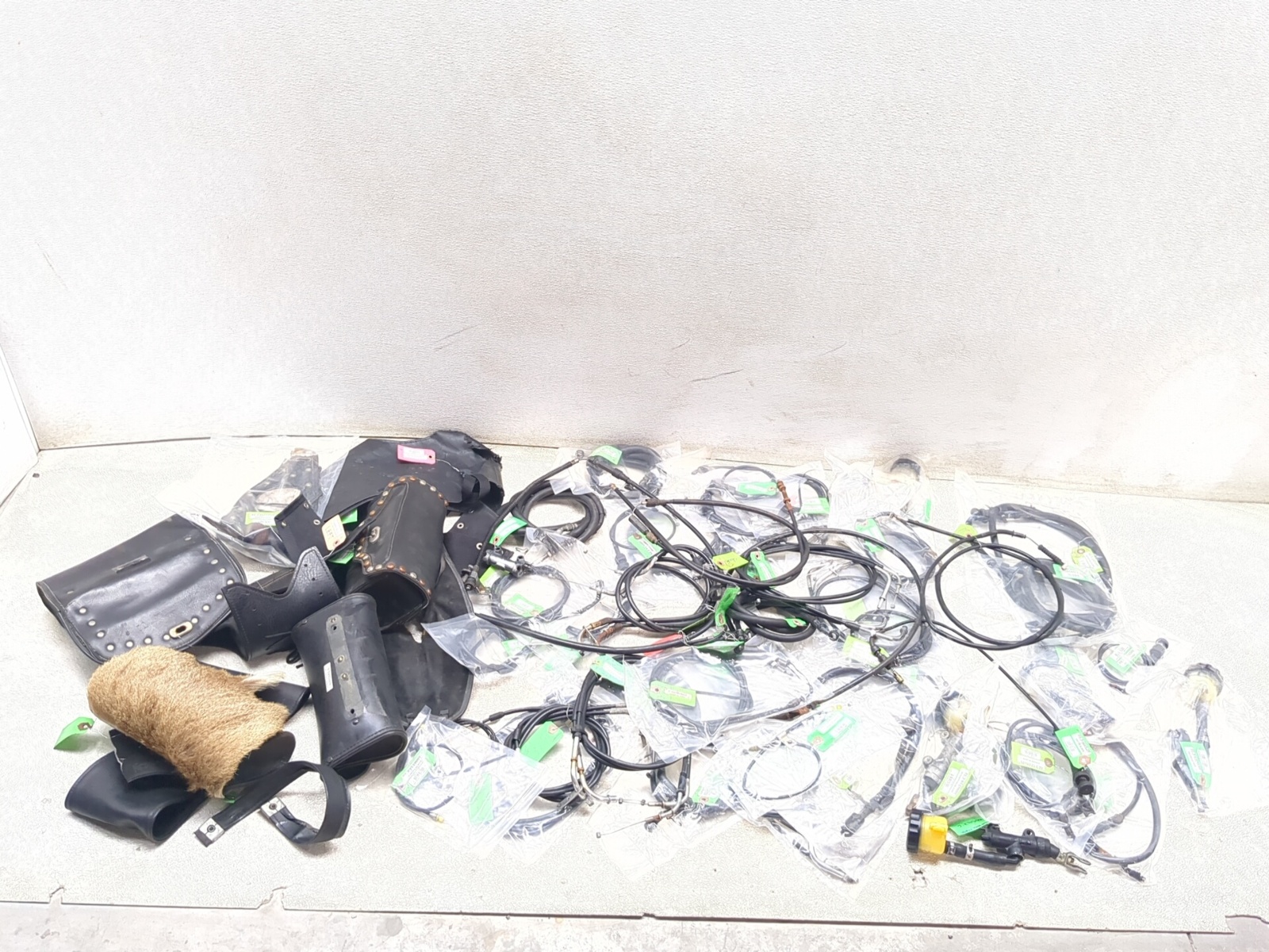 Kawasaki Vulcan VN 800 900 1500 1600 1700 Throttle Clutch Cables Rear Master Bag