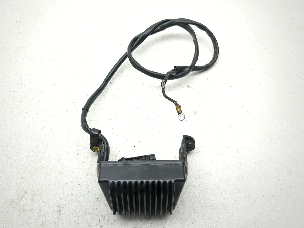 99-06 Harley FLHTCI Electra Glide Classic Voltage Regulator