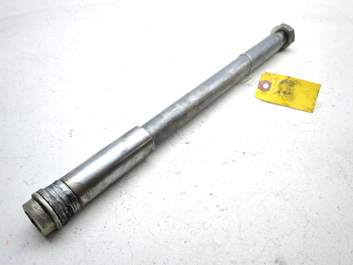 13-19 Suzuki VL1500 Boulevard C90T Rear Wheel Axle