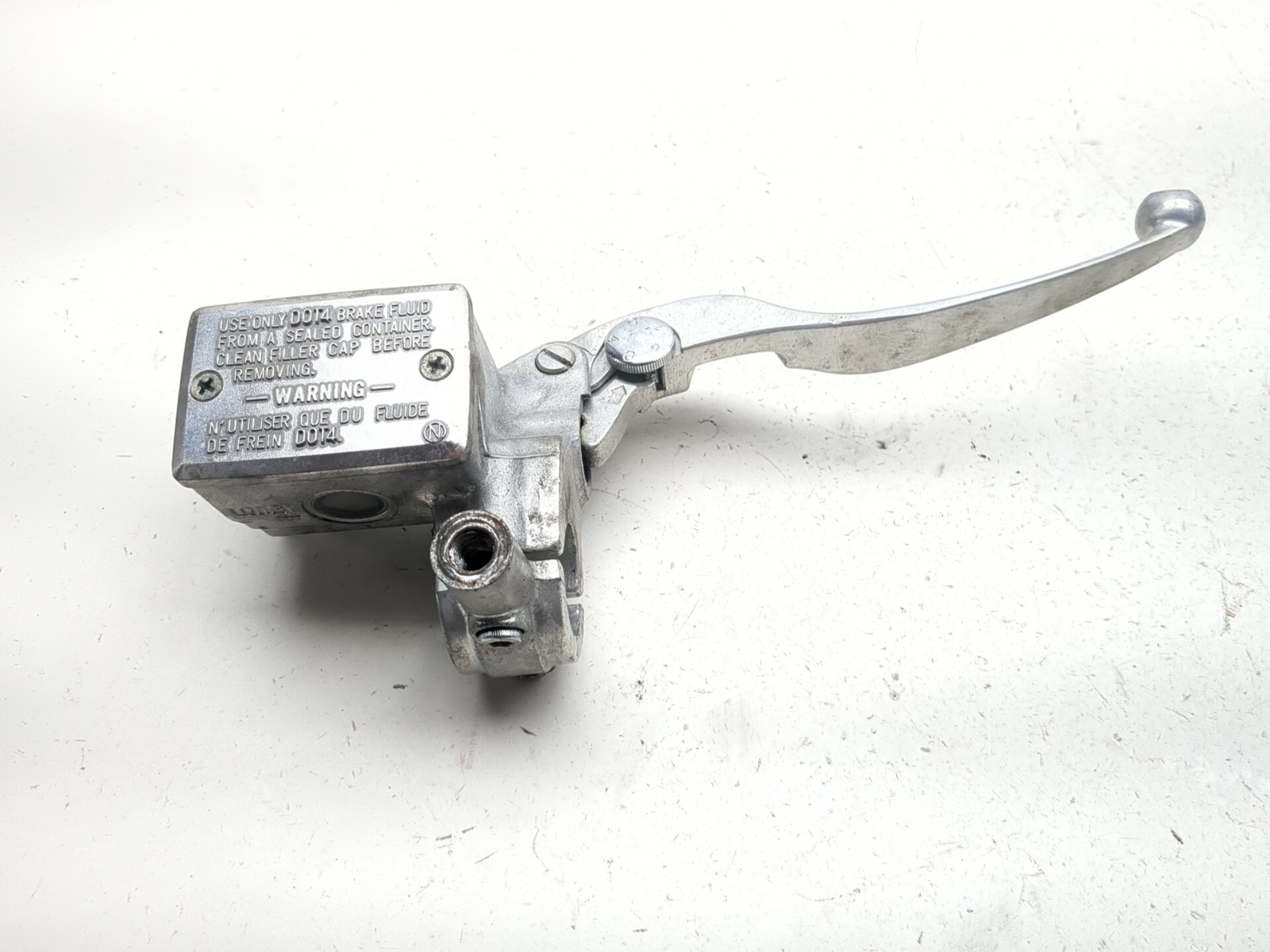 02 03 Kawasaki VN1500 Vulcan Mean Streak Right Front Brake Master