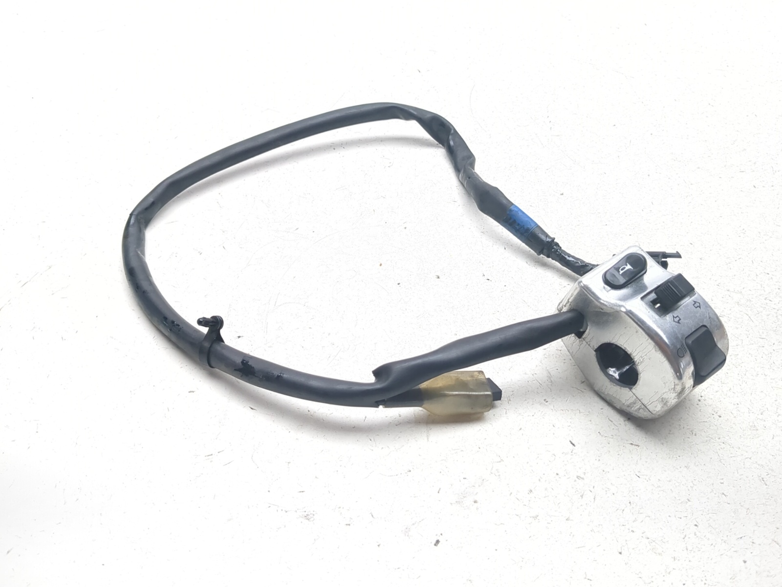 02 03 Kawasaki VN1500 Vulcan Mean Streak Left Handlebar Switch