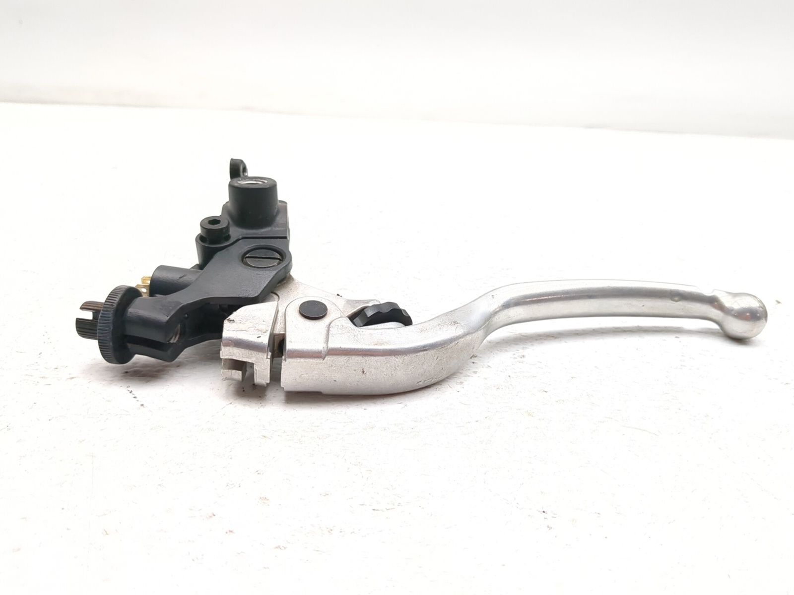22 23 Cfmoto 650 Adventura Front Left Clutch Lever Assembly 6NQV