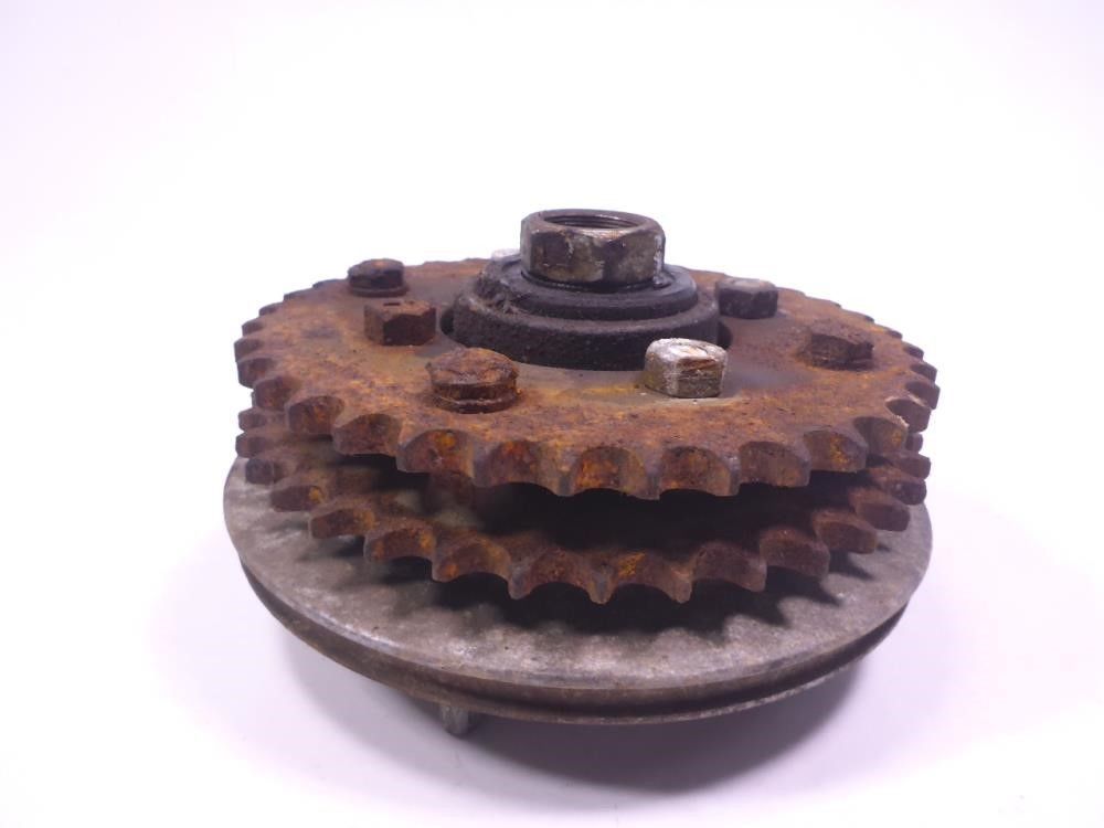 Honda Dream Benly 150 CA95 Rear Wheel Cush Drive Sprocket Hub