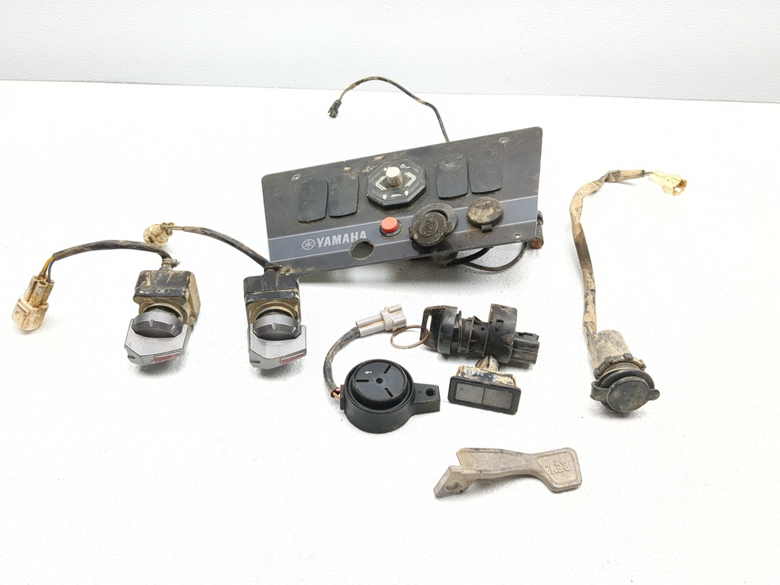 16-25 Yamaha YXZ 1000 YXZ1000R Lockset Ignition Switch And Key