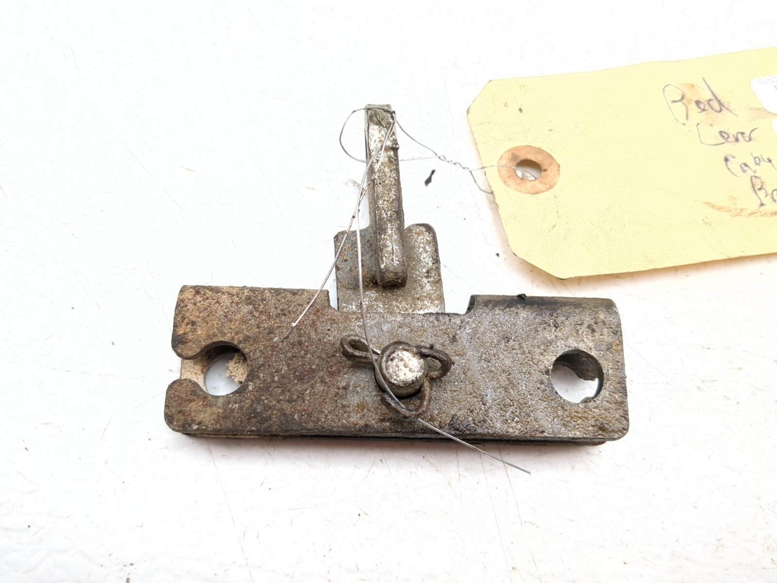 09-16 Kubota RTV 1140 CPX Bed Lift Cable Bracket TRSH PL