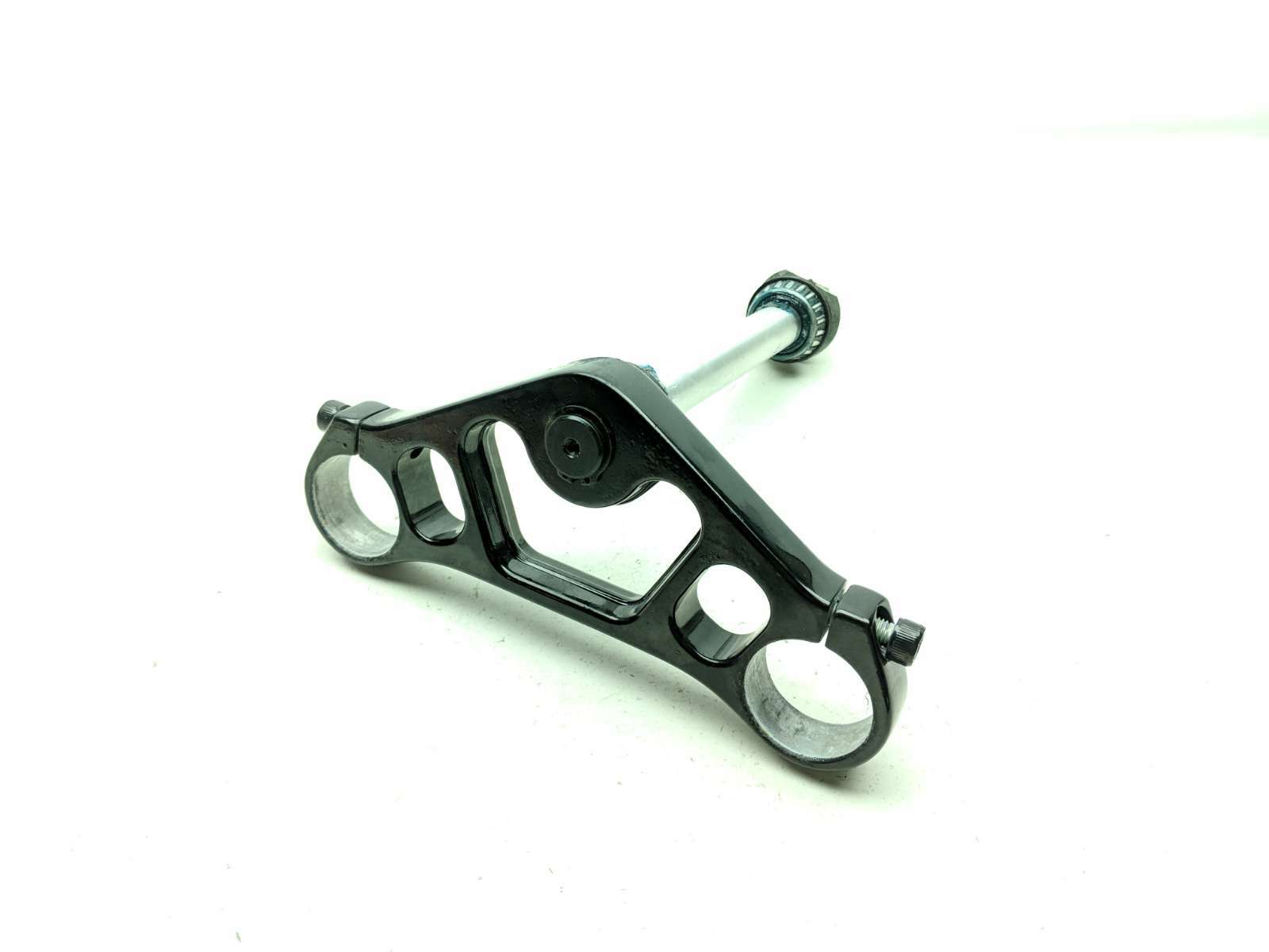 03 Harley Davidson VROD VRSCA Bottom Lower Triple Steering Tree