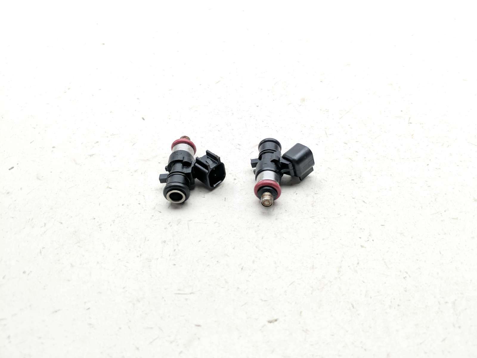 17-22 Harley FLHTK Electra Glide Ultra Limited Gas Fuel Injectors Without Rail