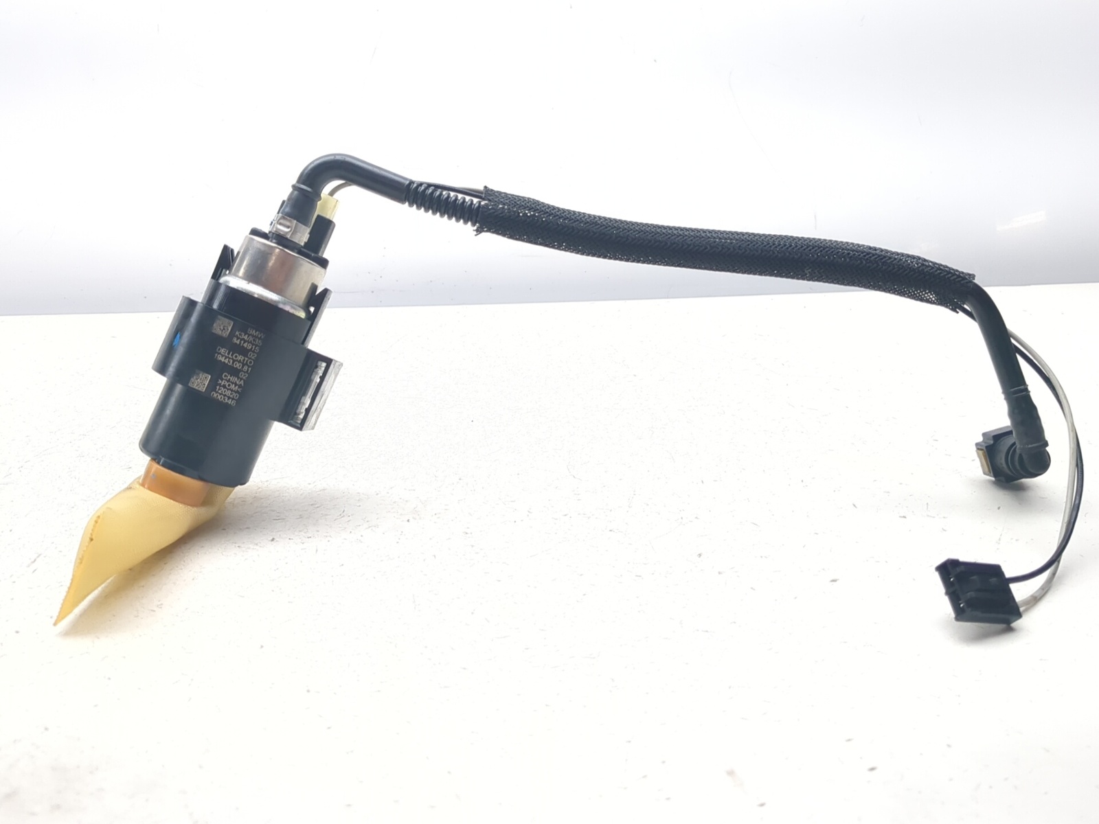 21-24 BMW R18 Classic Gas Petrol Fuel Pump 16148414915