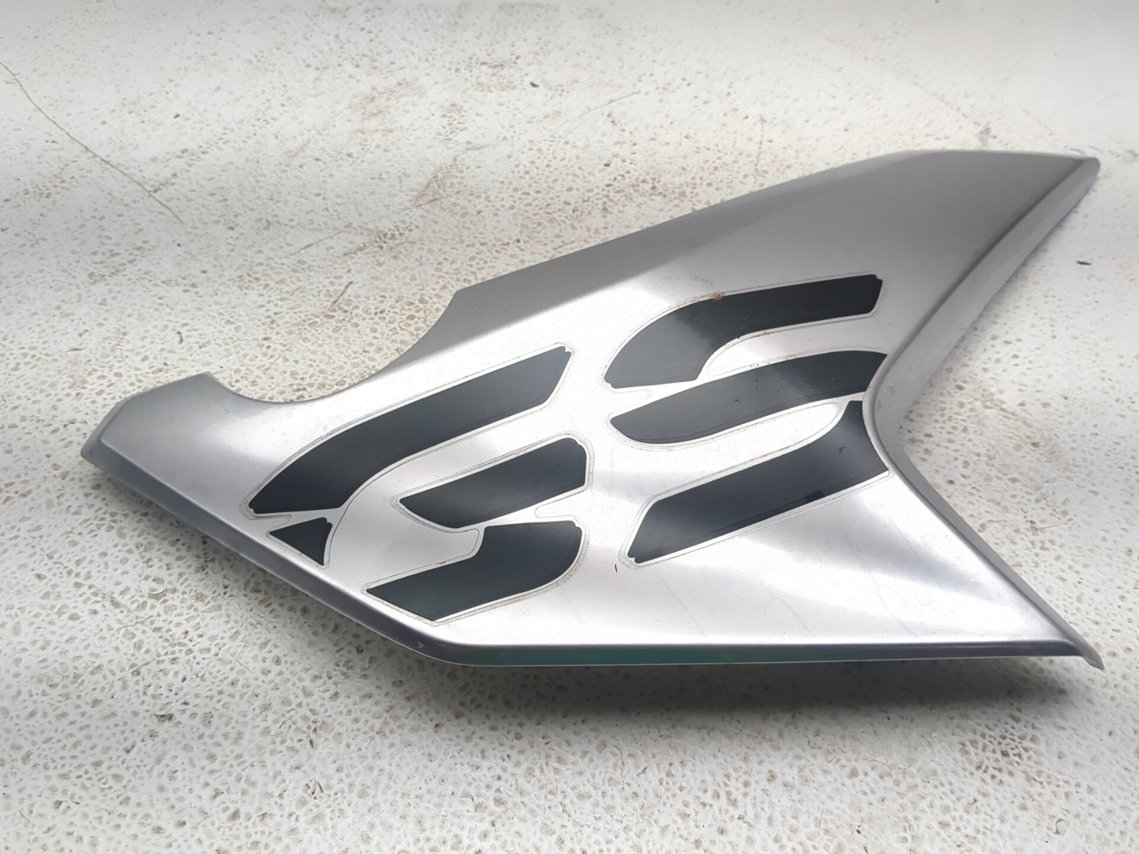 18-23 BMW F850GS Front Right Side Fairing Radiator Cooler Cooling Shroud